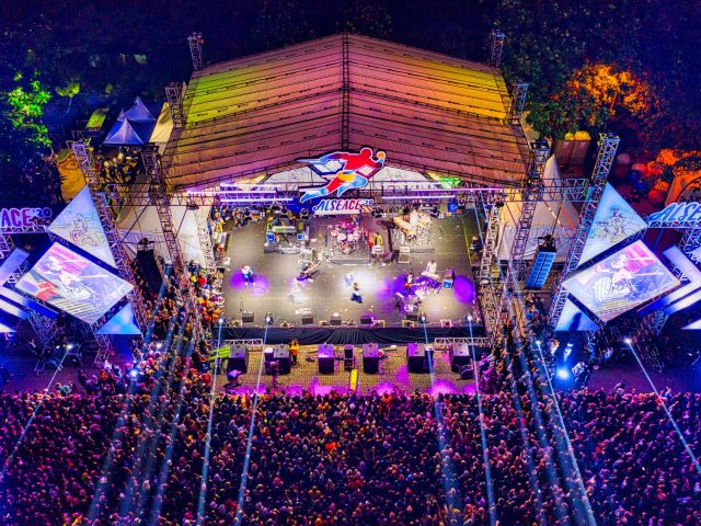 Comparatif des meilleurs festivals culturels en plein air